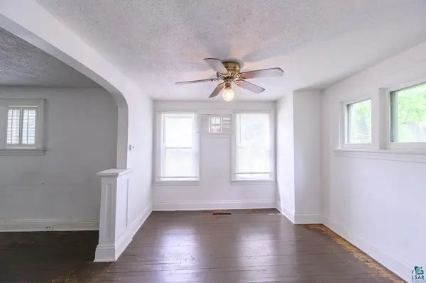 230 2nd St NW, Chisholm, MN 55719-0000