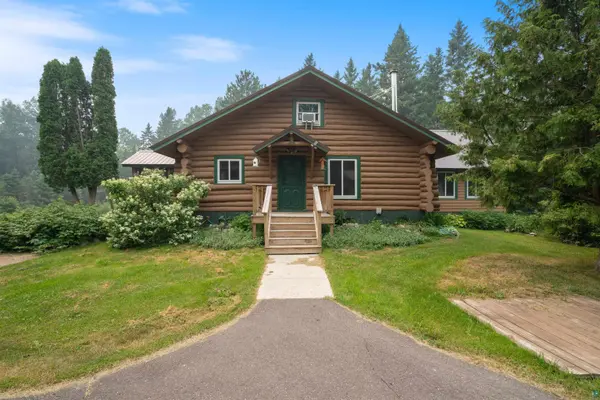 3521 S Fire Tr, Eveleth, MN 55734