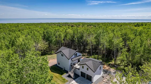 5140 Lakewood Rd, Duluth, MN 55804