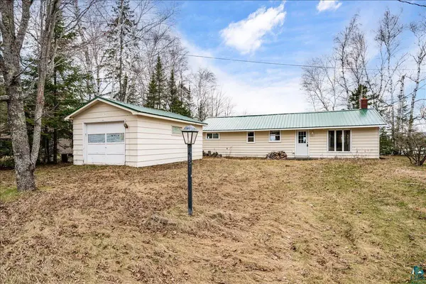 8225 Stone Lake Rd, Zim, MN 55738