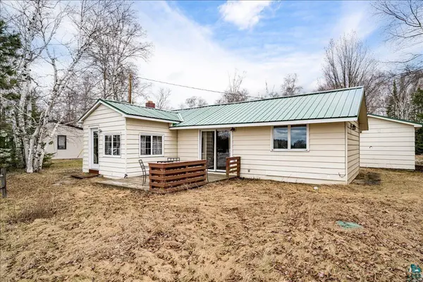 8225 Stone Lake Rd, Zim, MN 55738