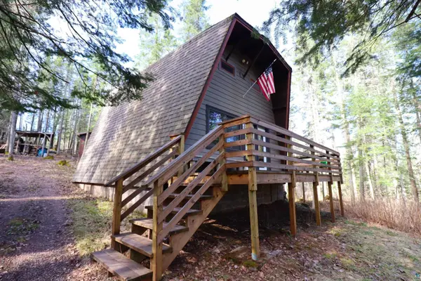 14615 Cranberry River Rd, Herbster, WI 54844