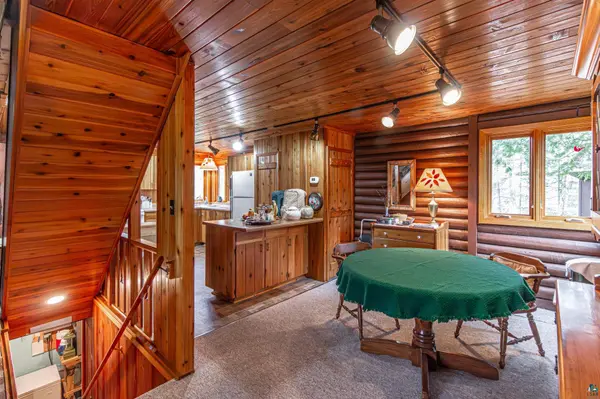 1347 Walsh Rd, Ely, MN 55731