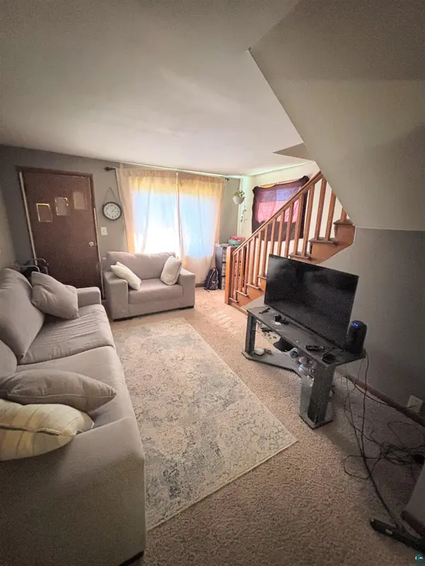 2115 6th St W, Ashland, WI 54806