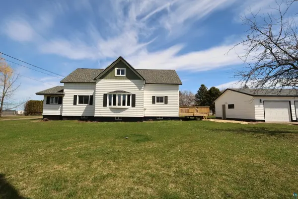2102 Main St E, Ashland, WI 54806