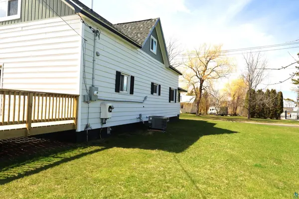 2102 Main St E, Ashland, WI 54806