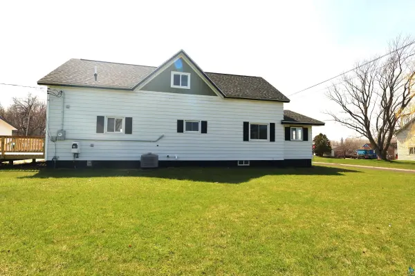2102 Main St E, Ashland, WI 54806