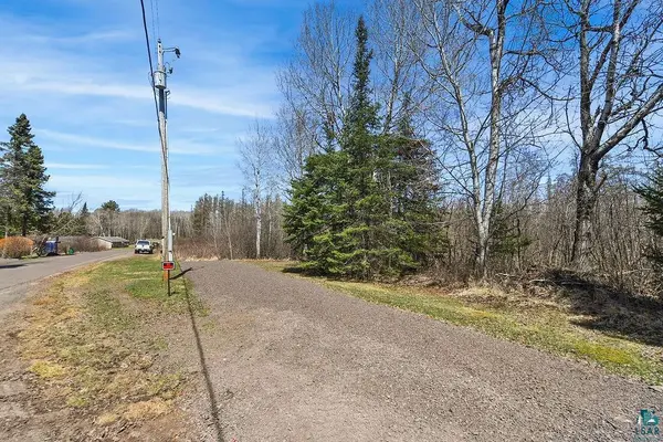7981 S Dowling Lake Rd, Superior, WI 54880