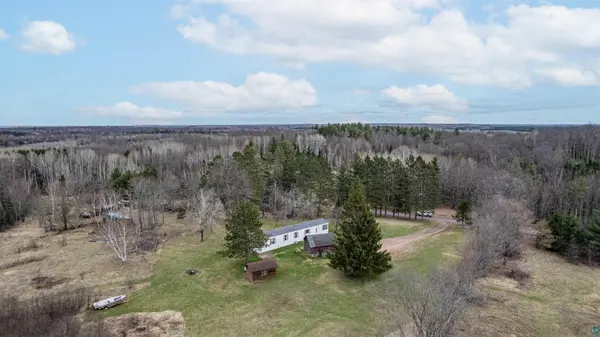 9942 E Fire Tower Rd, Lake Nebagamon, WI 54849