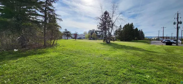 57 E 3rd St, Superior, WI 54880
