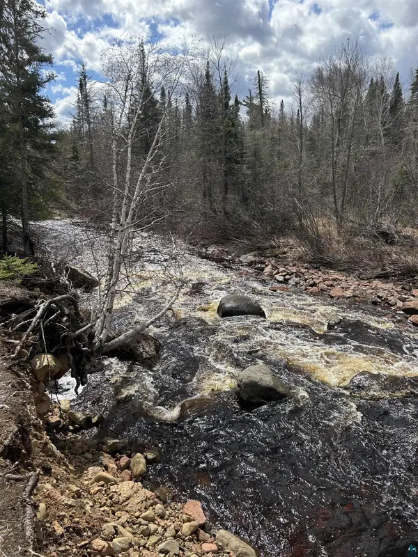 7185 HWY 1, Finland, MN 55603