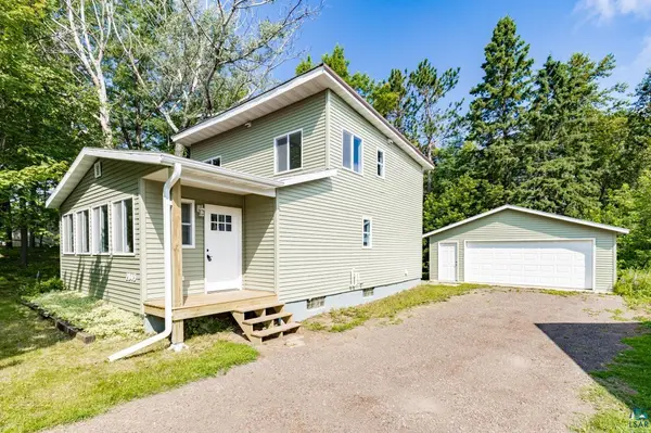2645 Hagberg St, Duluth, MN 55811