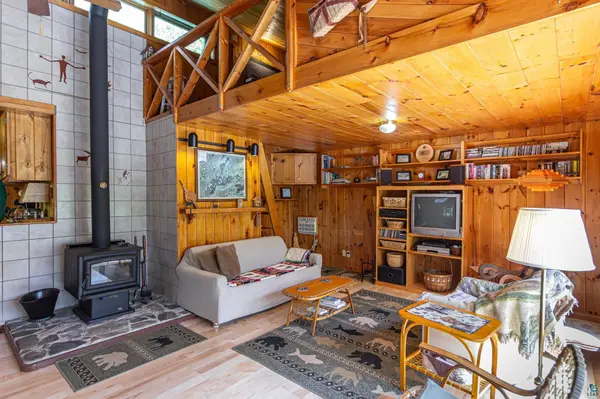 3666 Mackie Rd, Ely, MN 55731