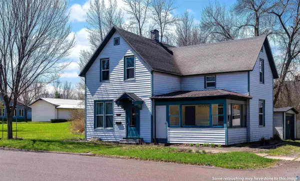 315 6th Ave W, Ashland, WI 54806