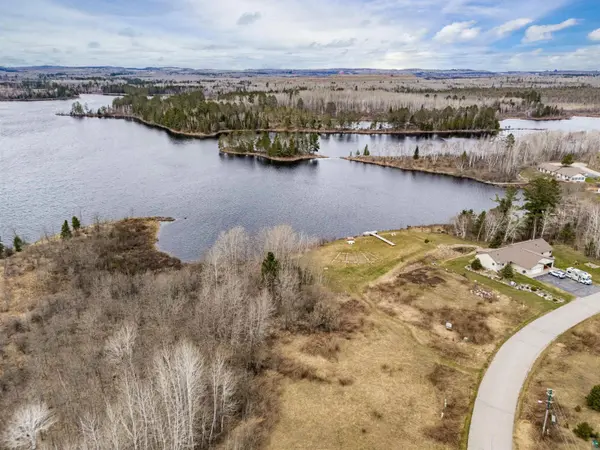 312 Pospeck Ln #312, Hoyt Lakes, MN 55750