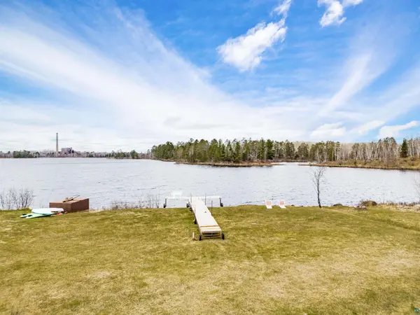 312 Pospeck Ln #312, Hoyt Lakes, MN 55750