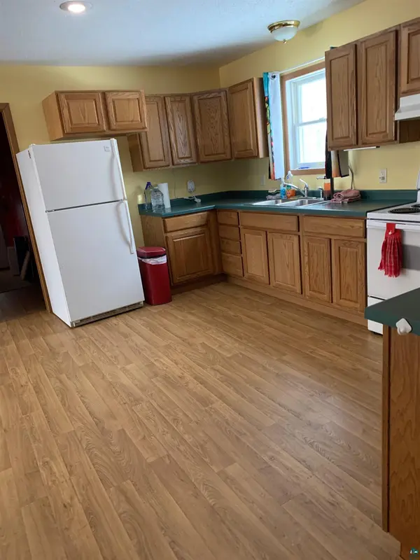 1788 Wolf Ridge Rd, Cloquet, MN 55720