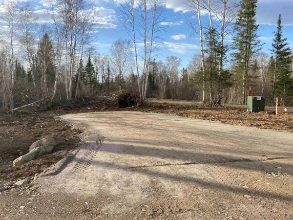 1125 S Bear Lake Rd, Brimson, MN 55602