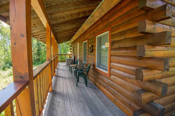 1808 Tom Lake Rd, Hovland, MN 55606