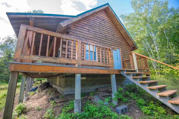 1808 Tom Lake Rd, Hovland, MN 55606