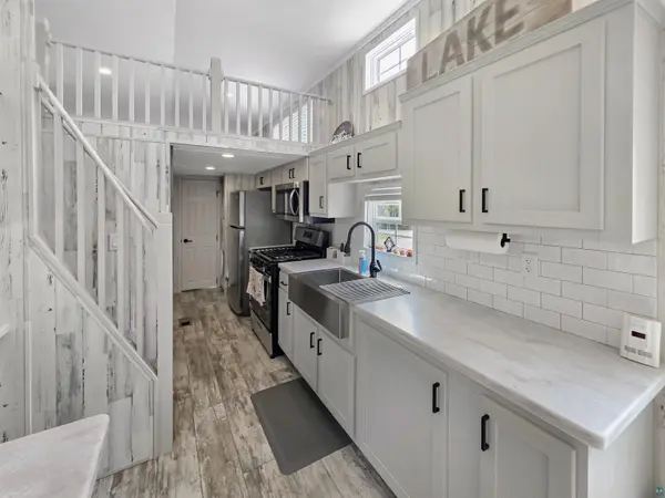 4102 Chippewa Tr, Lapointe, WI 54850