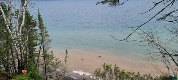 2572 North Shore Rd, La Pointe, WI 54850