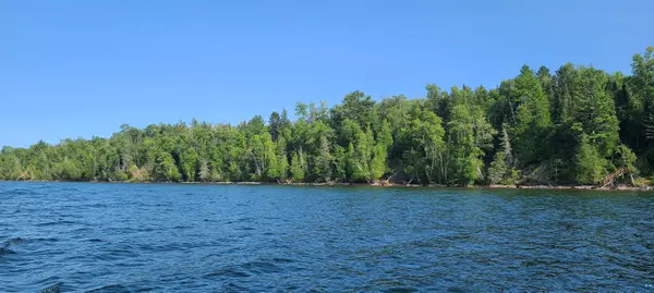 2572 North Shore Rd, La Pointe, WI 54850