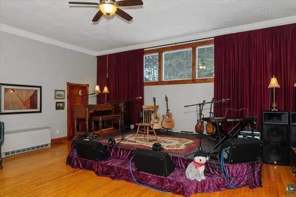 7596 Werner Rd, Virginia, MN 55792