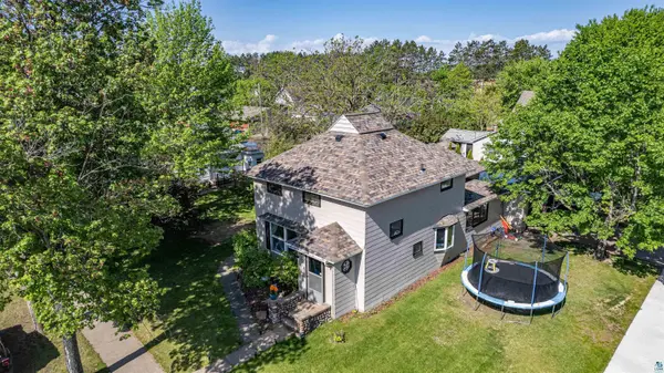 219 High St, Spooner, WI 54801
