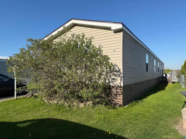 22 Elder Dr, Duluth, MN 55810
