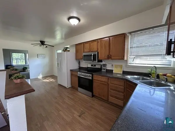 2835 8th Ave E, Hibbing, MN 55746