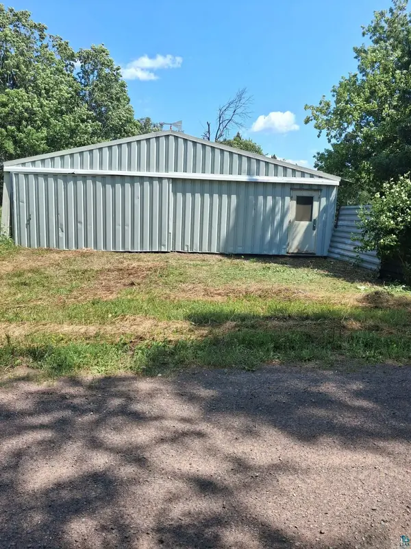 4606 Maki Rd, Brookston, MN 55711