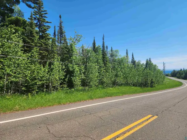 15X Ski Hill Rd, Lutsen, MN 55612