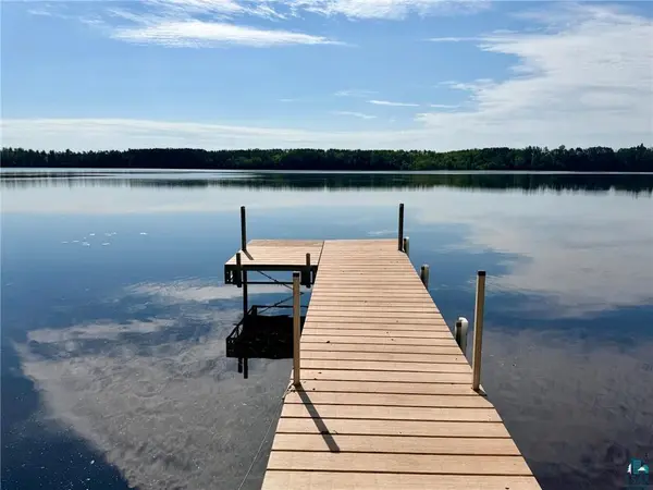 156 Lakeshore Dr, Moose Lake, MN 55767