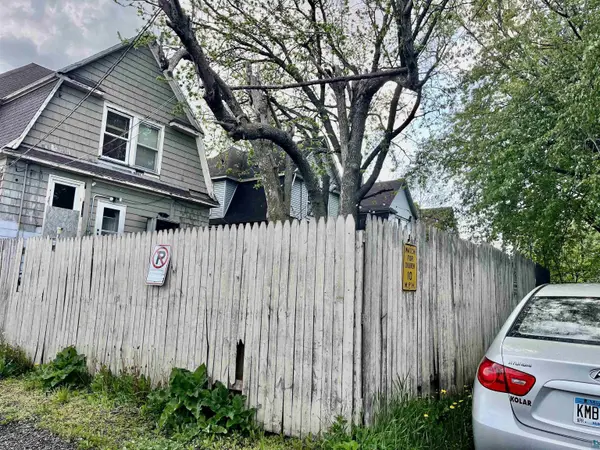 24 N 25th Ave W, Duluth, MN 55806