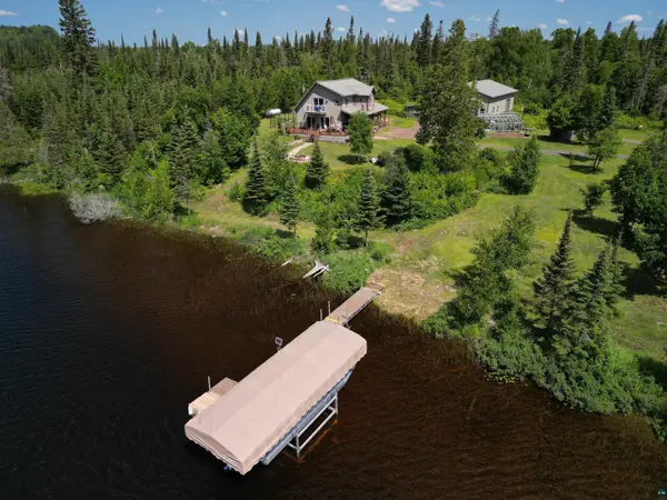 1339 Tom Lake Rd, Hovland, MN 55606