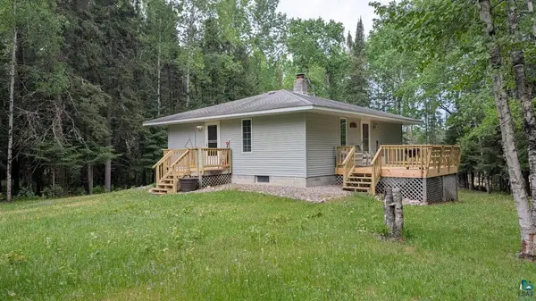 11770 Meadowbrook Rd, Cook, MN 55723