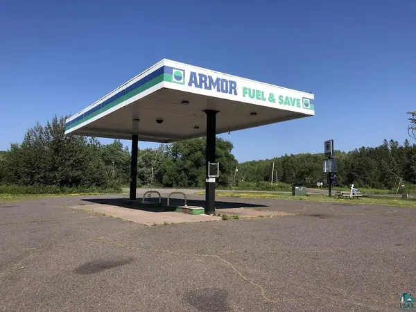 2751 Midway Rd, Proctor, MN 55810