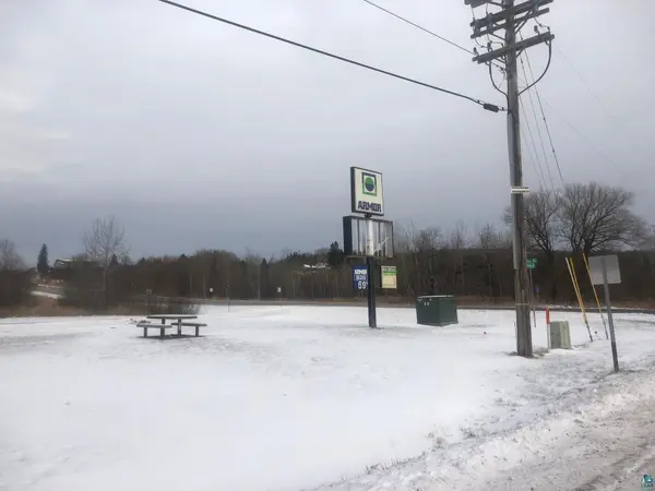2751 Midway Rd, Proctor, MN 55810