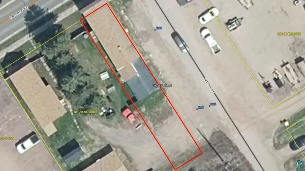 1222 Lake Shore Dr E, Ashland, WI 54806