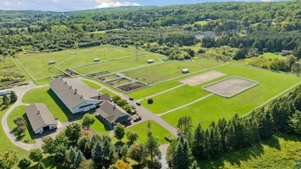 2822 Jean Duluth Rd, Duluth, MN 55804