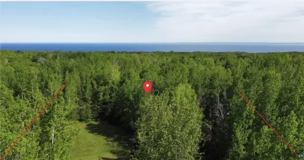 5377 McQuade Rd, Duluth, MN 55804