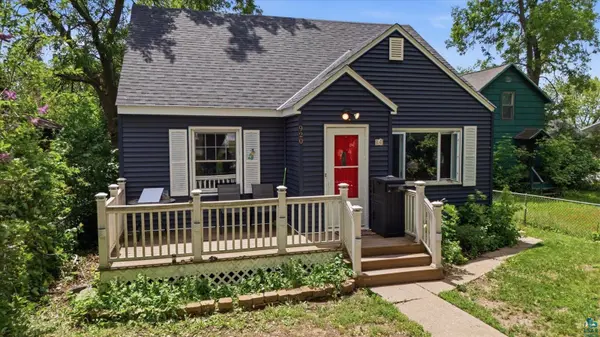 920 N 16th St, Virginia, MN 55792