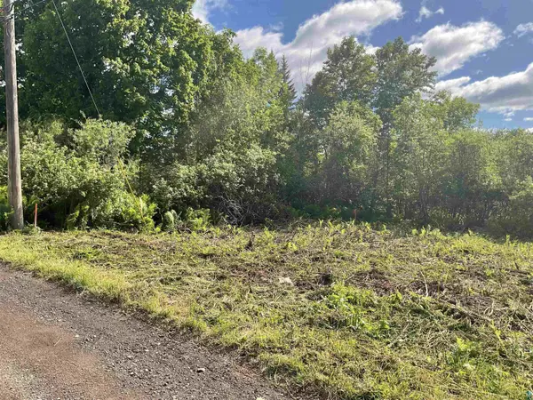 xxxx Grand Ave, Duluth, MN 55808