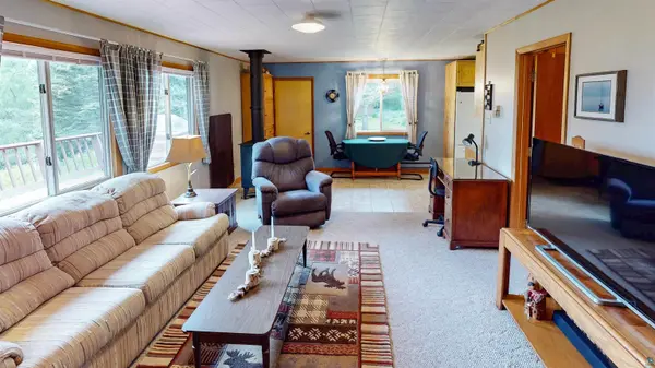871 Gunflint Tr, Grand Marais, MN 55604
