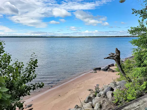 2661 Big Bay Rd, La Pointe, WI 54850