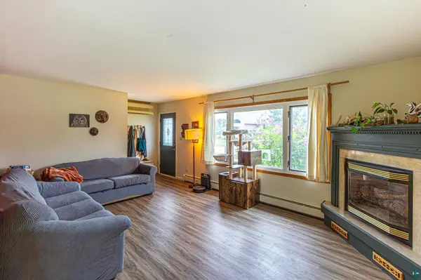 44 Locust Dr, Babbitt, MN 55706