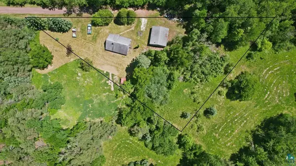 1455 E Mikelson Rd, Foxboro, WI 54836