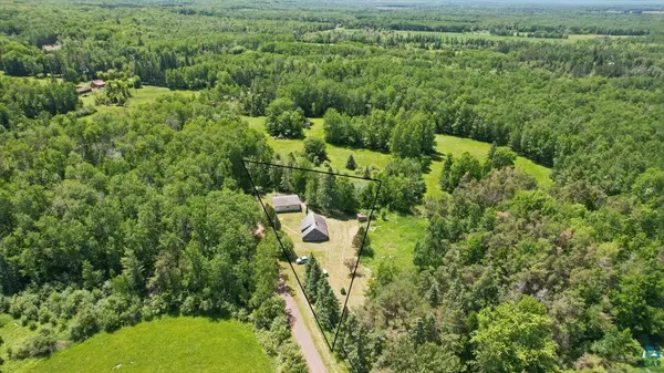 1455 E Mikelson Rd, Foxboro, WI 54836