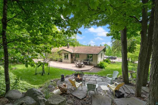 615 Snively Rd, Duluth, MN 55803